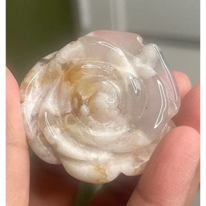 Flower Agate Carving